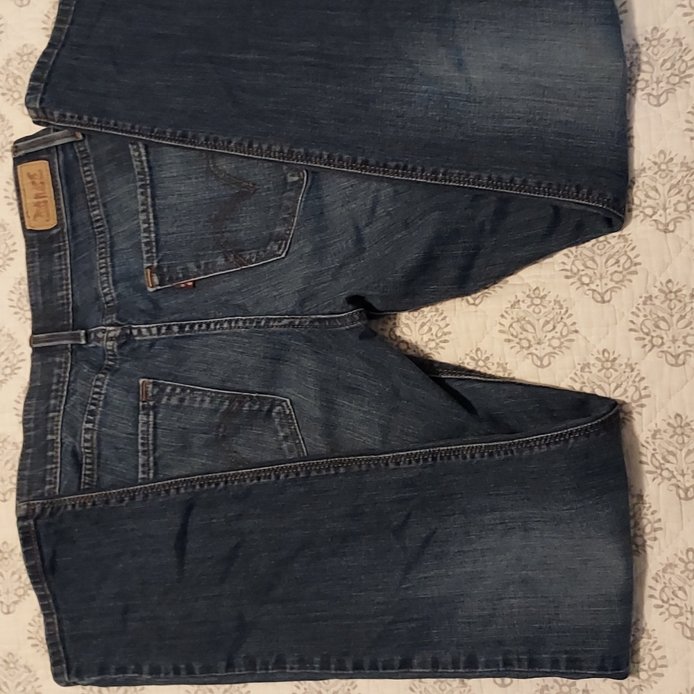Levi's Perfect Waist 525 Straight Leg Size 6